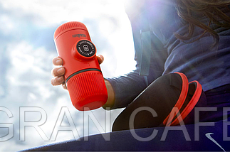 Нанопрессо светло-красный + чехол "Nanopresso Elements Lava Red от WACACO®" Портативная эспрессо машина, фото 2