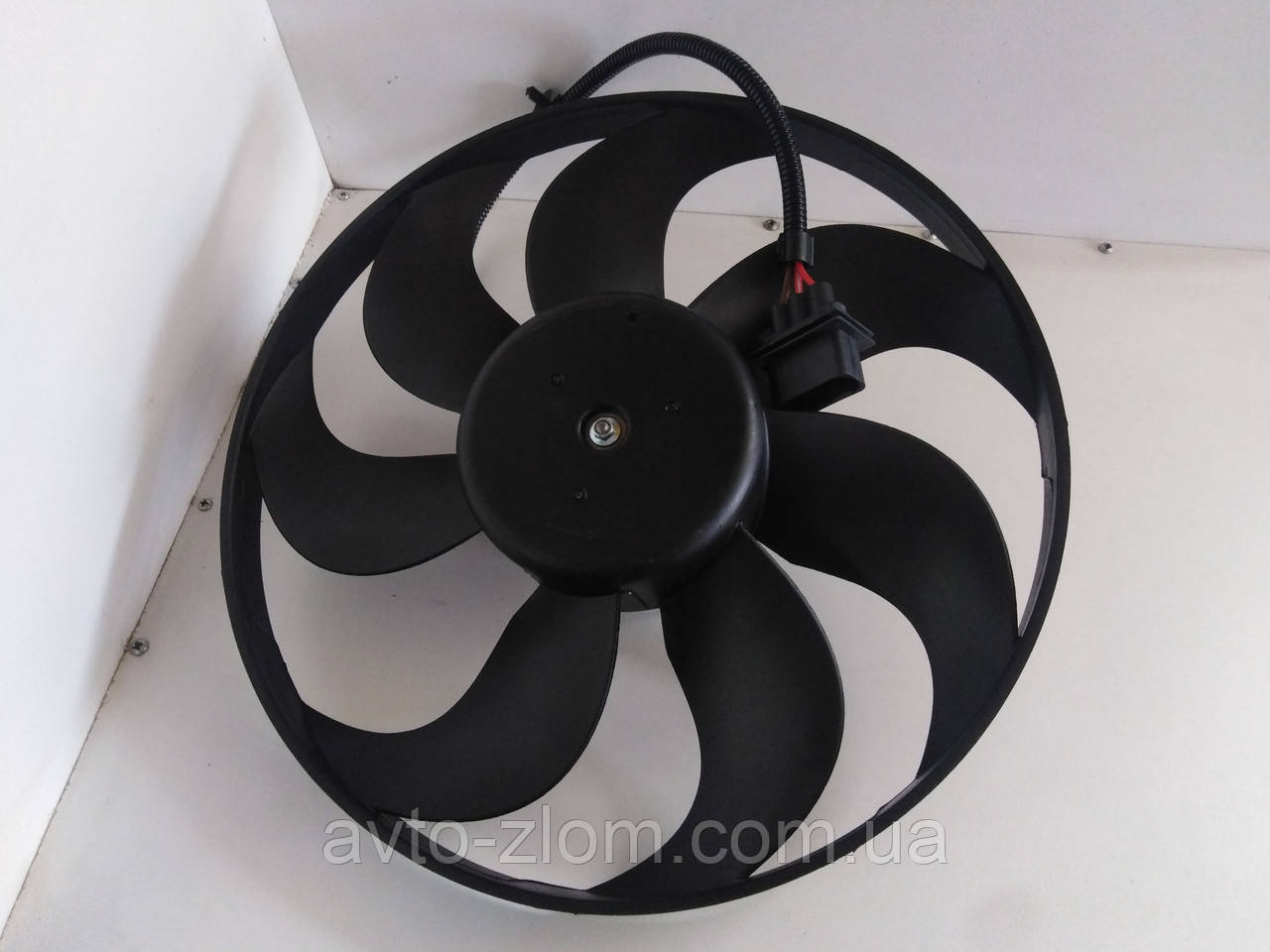Вентилятор охолодження Volkswagen Golf 4, Bora, Skoda Octavia, Гольф 4, Бора, Шкода Октавія., фото 1