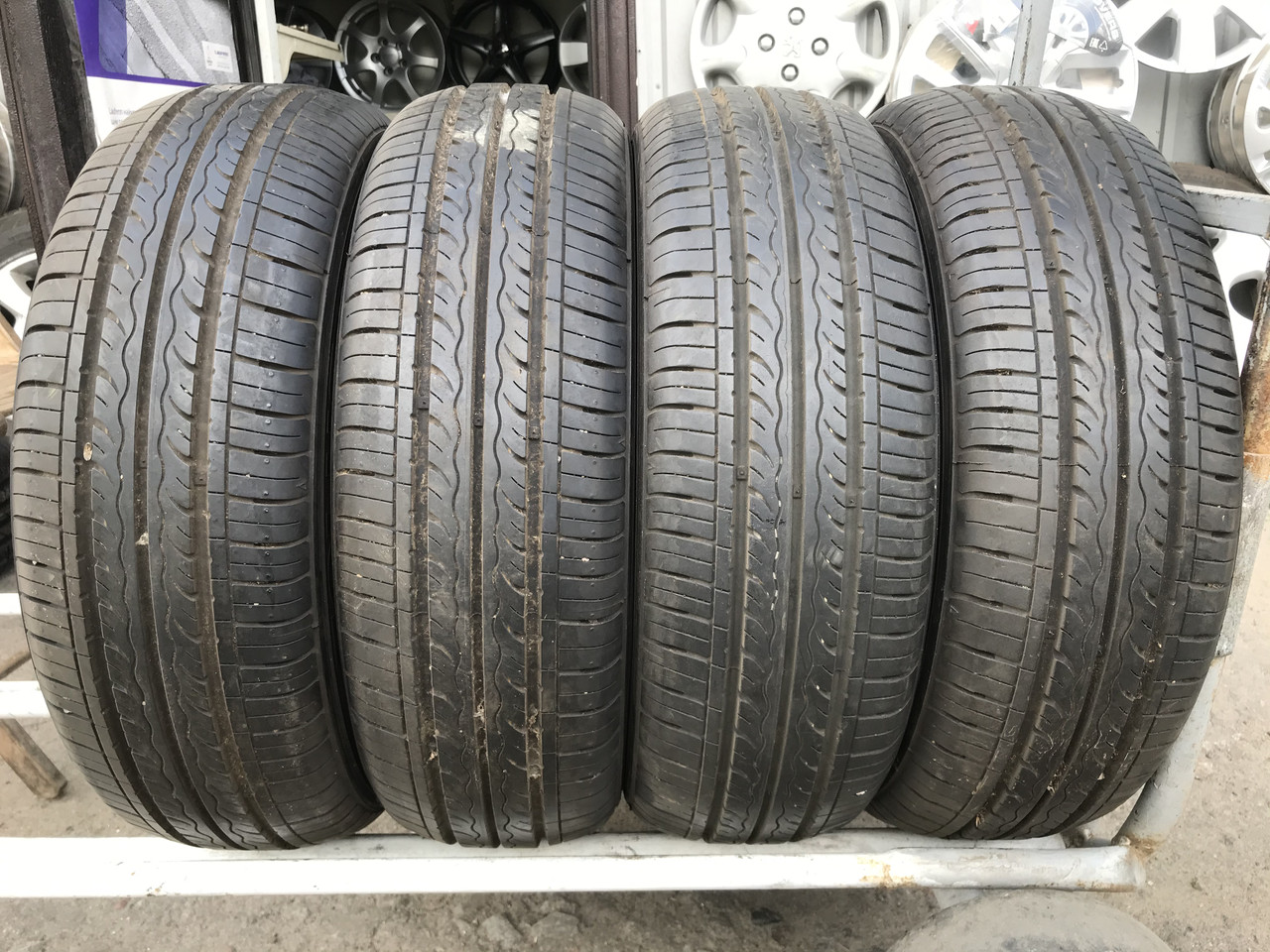 Шини 165 60 14 75H Kumho Solus KH17