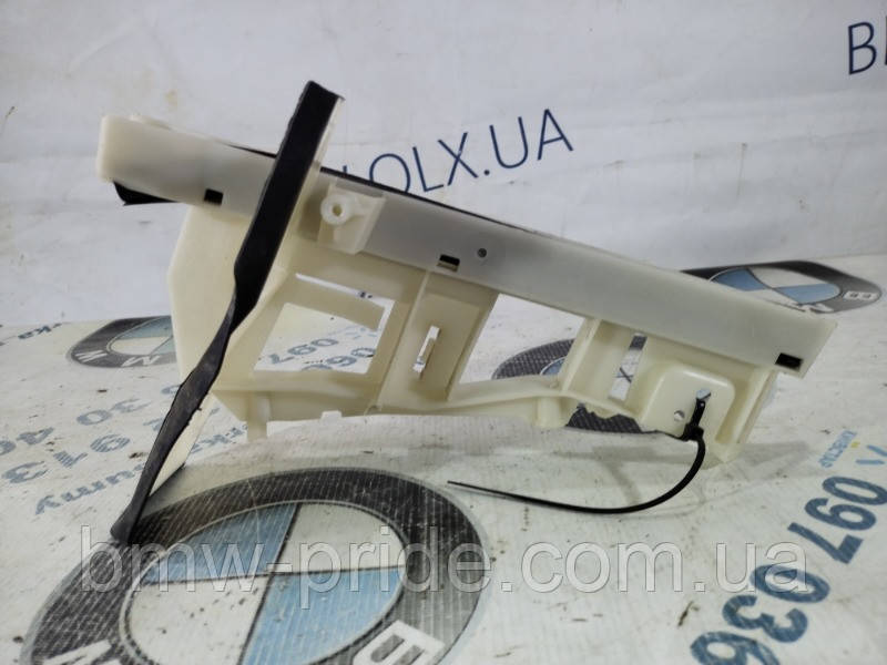 Кріплення замка дверей FORD Focus 3 2.0 2015 задн. лев. (б/у)