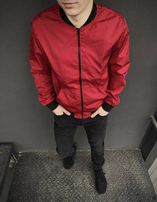 Чоловіча куртка-бомбер червоний із манжетами весна осінь Розміри: S, М, L, XL, XXL