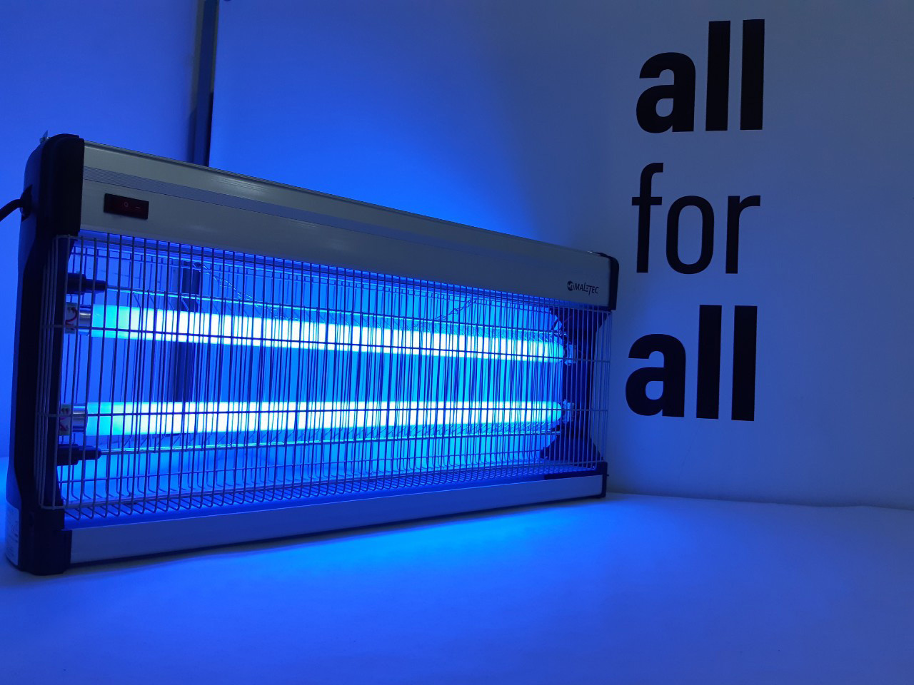 Знищувач комарів та мух Maltec 40W 100-150м2 Мухобойка