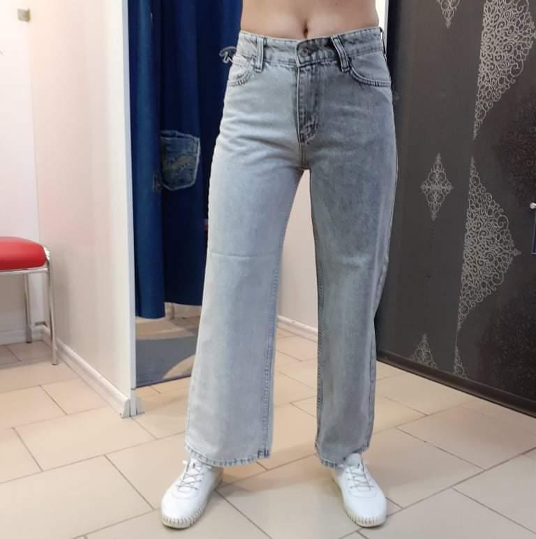 Джинси кюлоти короткі широкі різного кольру штанини 28 сіро-голубі, фото 1