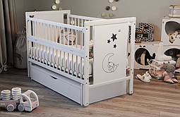 Біле ліжечко з малюнком маятник відкидний борт шухляда 120*60 при повній передплаті