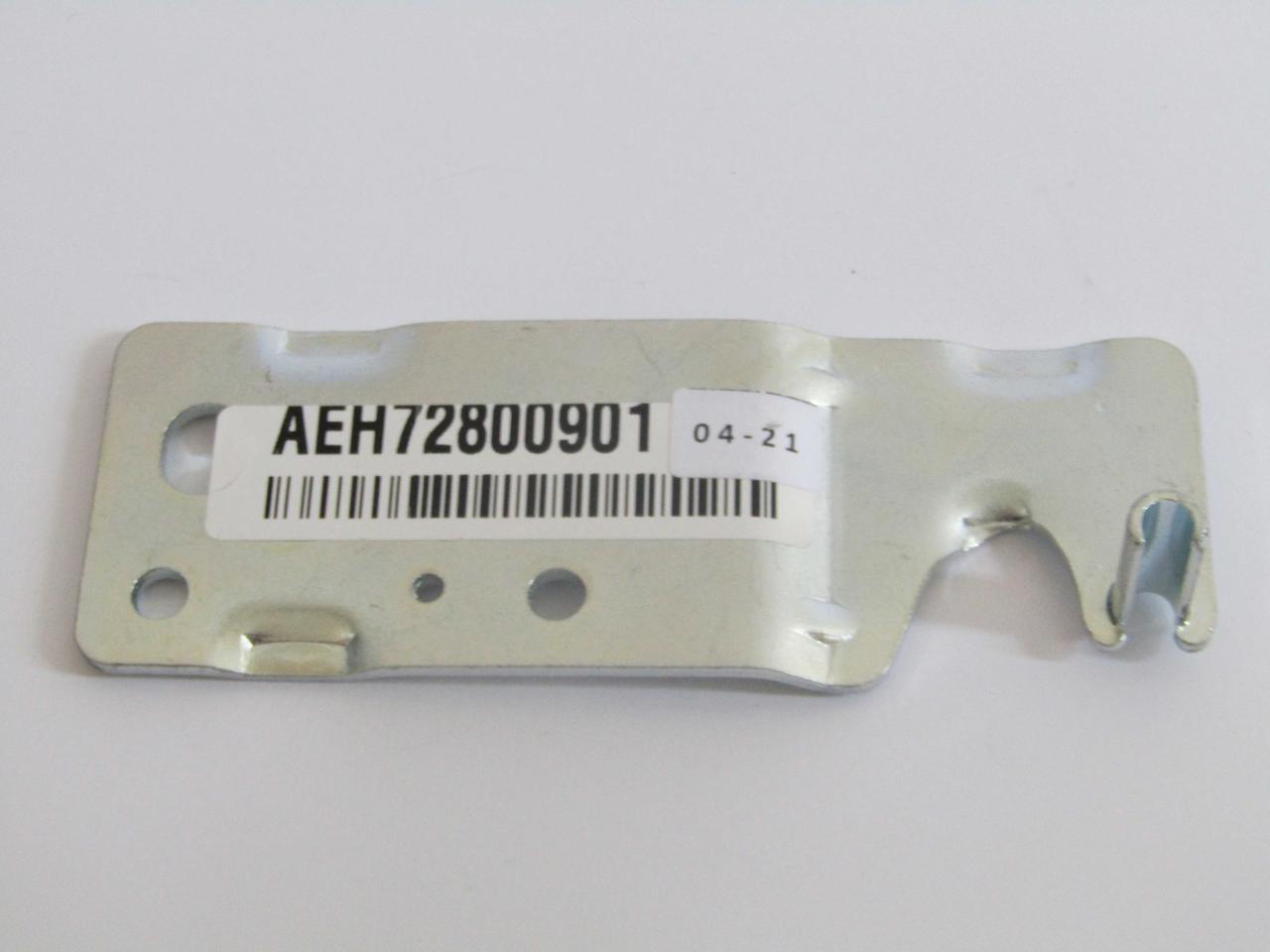 Петля дверей (верхня права) для холодильника LG AEH72800901