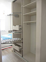 Шафа-купе Вбудована прасувальна дошка Z-272