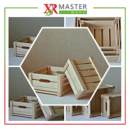 Дерев'яні ящики і полиці