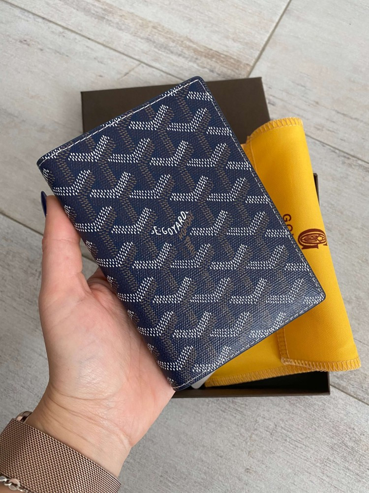 goyard passport holder