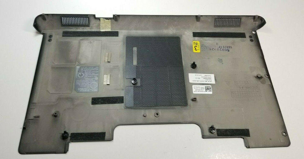 Dell latitude E6440 Корпус E (Сервісний люк) б/в