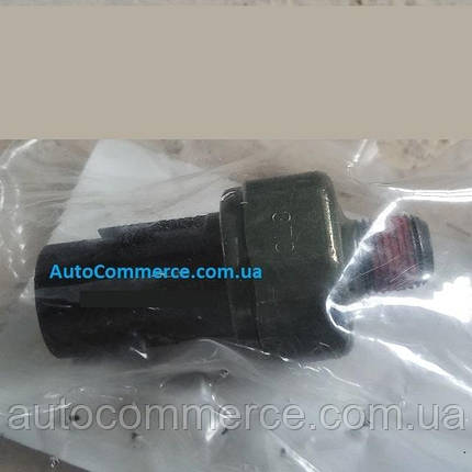 Датчик тиску оливи Hyundai HD65, HD72, HD78 Хюндай HD (9475045500), фото 1