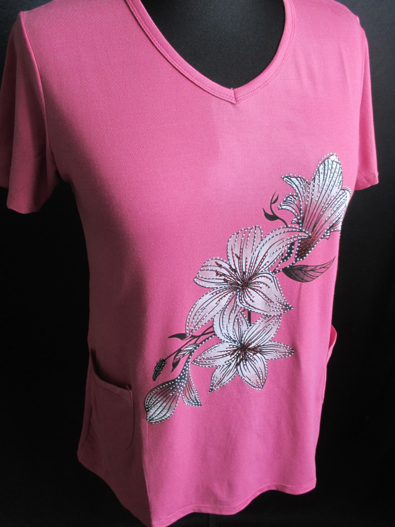 Жіноча футболка з кишенями, фото 1