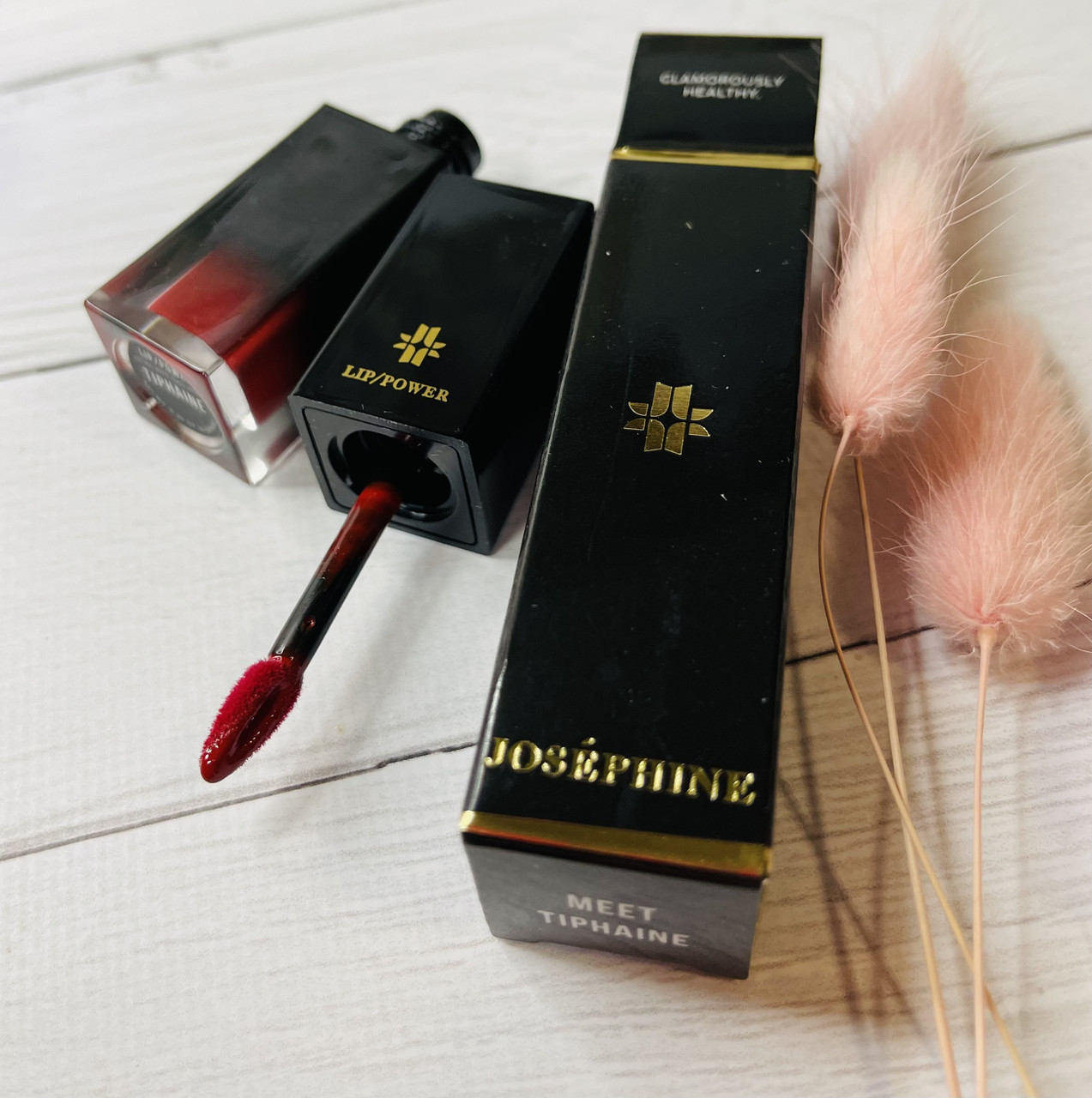 Матова рідка помада JOSEPHINE Natural Matte Liquid Lipstick