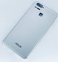 Задняя крышка для Asus ZenFone 3 Zoom (ZE553KL), серебристая, оригинал