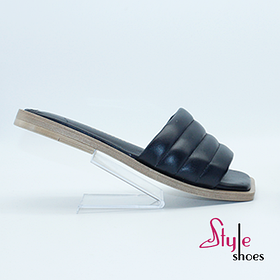 Шльопанці жіночі шкіряні чорні на плоскій підошві “Style Shoes”