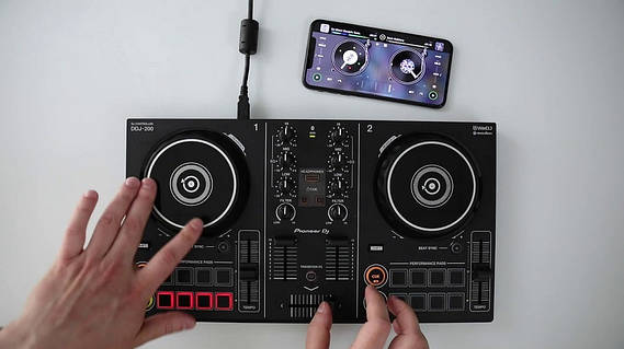 DJ-контроллер Pioneer DDJ-200 мікшерний пульт, ціна: 9106