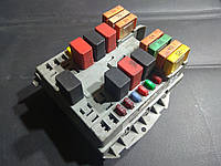 Блок модуль предохранителей и реле (монтажный блок) Fiat Doblo 1.3 Mjtd (2005-2009) - 51763771