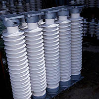 Ізолятори опорні