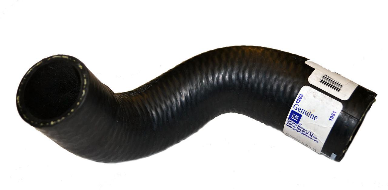 Патрубок радіатора охолодження двигуна нижній GM 95971215 для моторів 1.8L CHEVROLET Cruze, фото 1