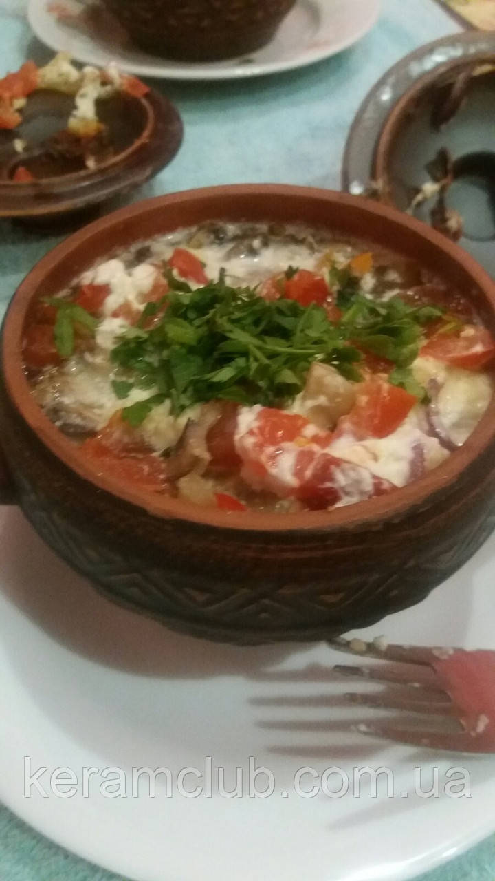 Бульйонниця глиняна різьба V 600 мл із ручками