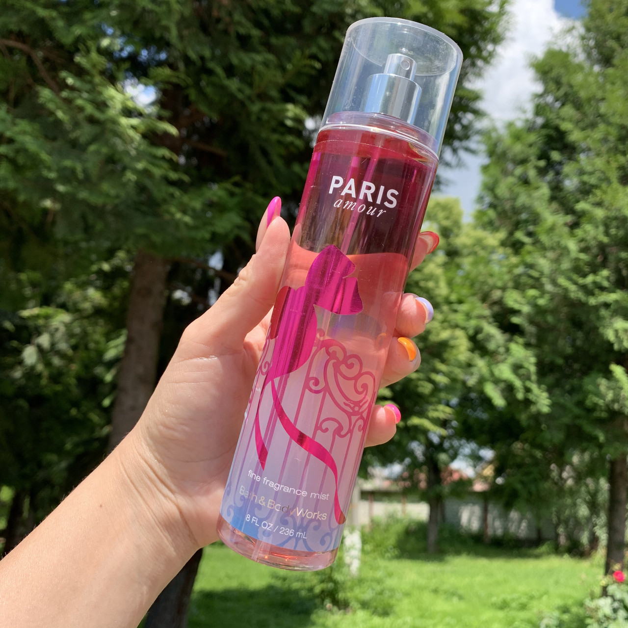 Парфумований спрей для тіла (жіночий) Paris amour 236 ml LK-16