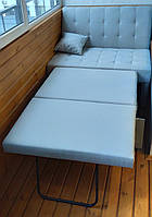 Невеликий розкладний спальний диван на балкон або лоджію