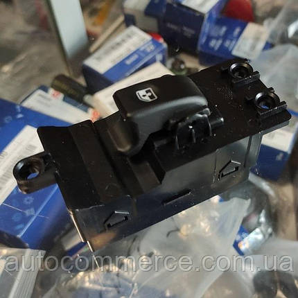 Кнопка склопідіймача Hyundai HD78, HD65, HD72 Хюндай HD (93692-5H010), фото 1