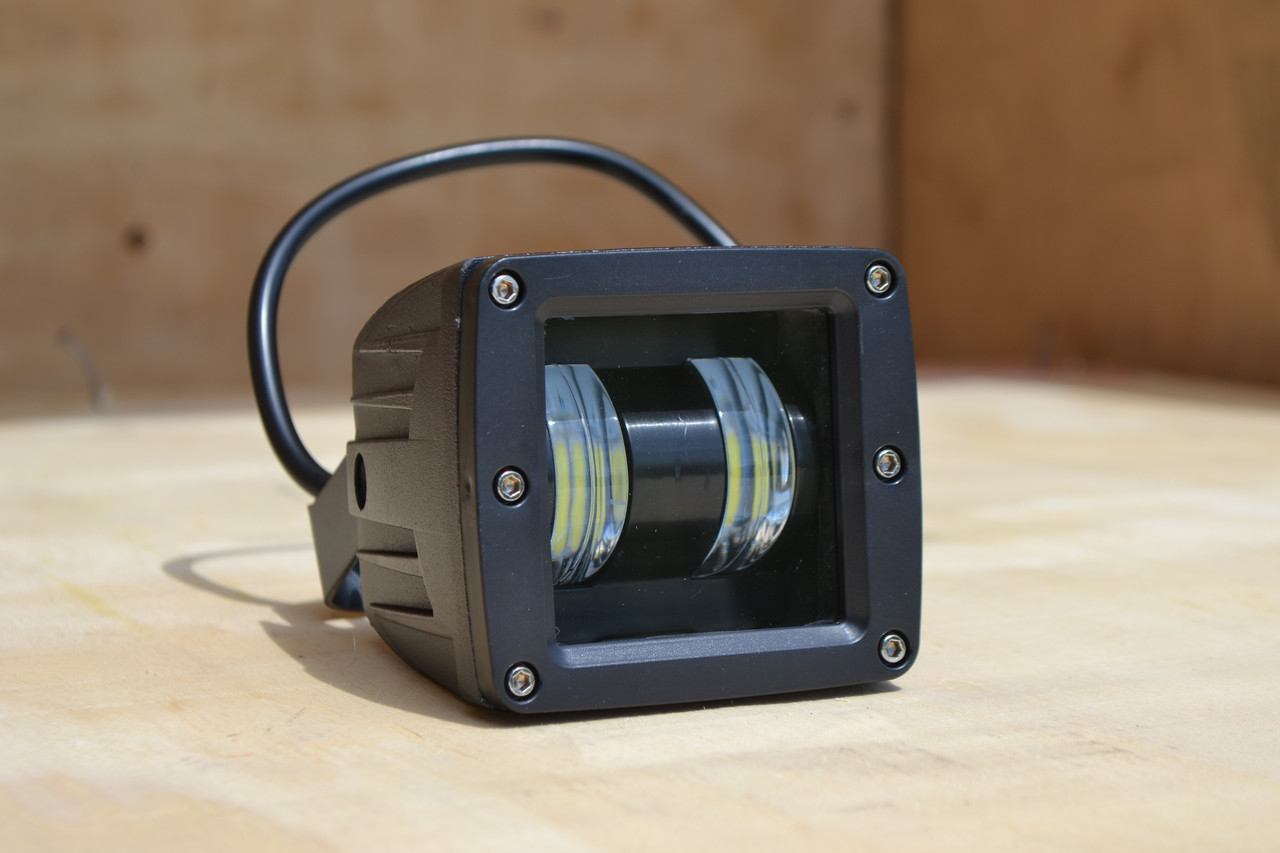 Додаткова світлодіодна LED фара 30Вт Квадратна (Black), Чіткої світловий тіньової кордоном, фото 1