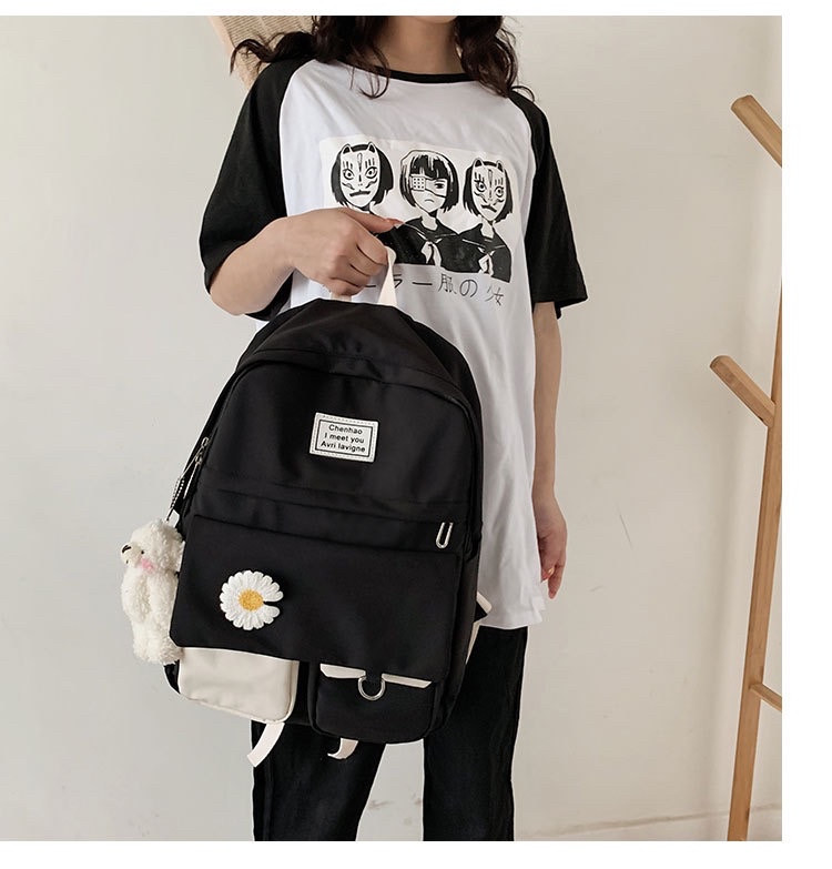 Рюкзак для девочки школьный стильный городской Rentegner водонепроницаемый черный с брелком и ромашкой - фото 4 - id-p1429411859
