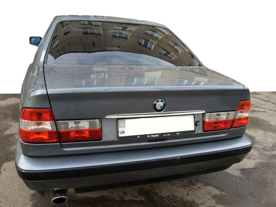 Хром планка над номером (нерж.) для BMW 5 серия E-34 1988-1995 гг - фото 1 - id-p73144501