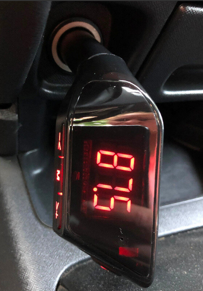Автомобильный модулятор FM трансмиттер H1BT с LED экраном для аудиосистемы автомобиля. - фото 7 - id-p1429618574
