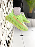 Кросівки Adidas Yeezy Boost 350 V2 Glow, фото 3