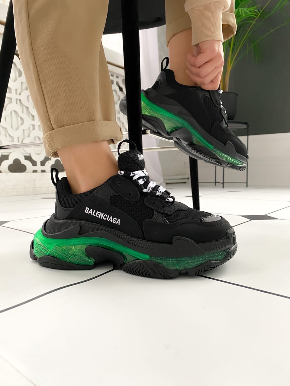 Кросівки Balenciaga Triple-S Black/Green