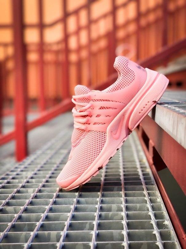 Nike Air Presto " All Pink "