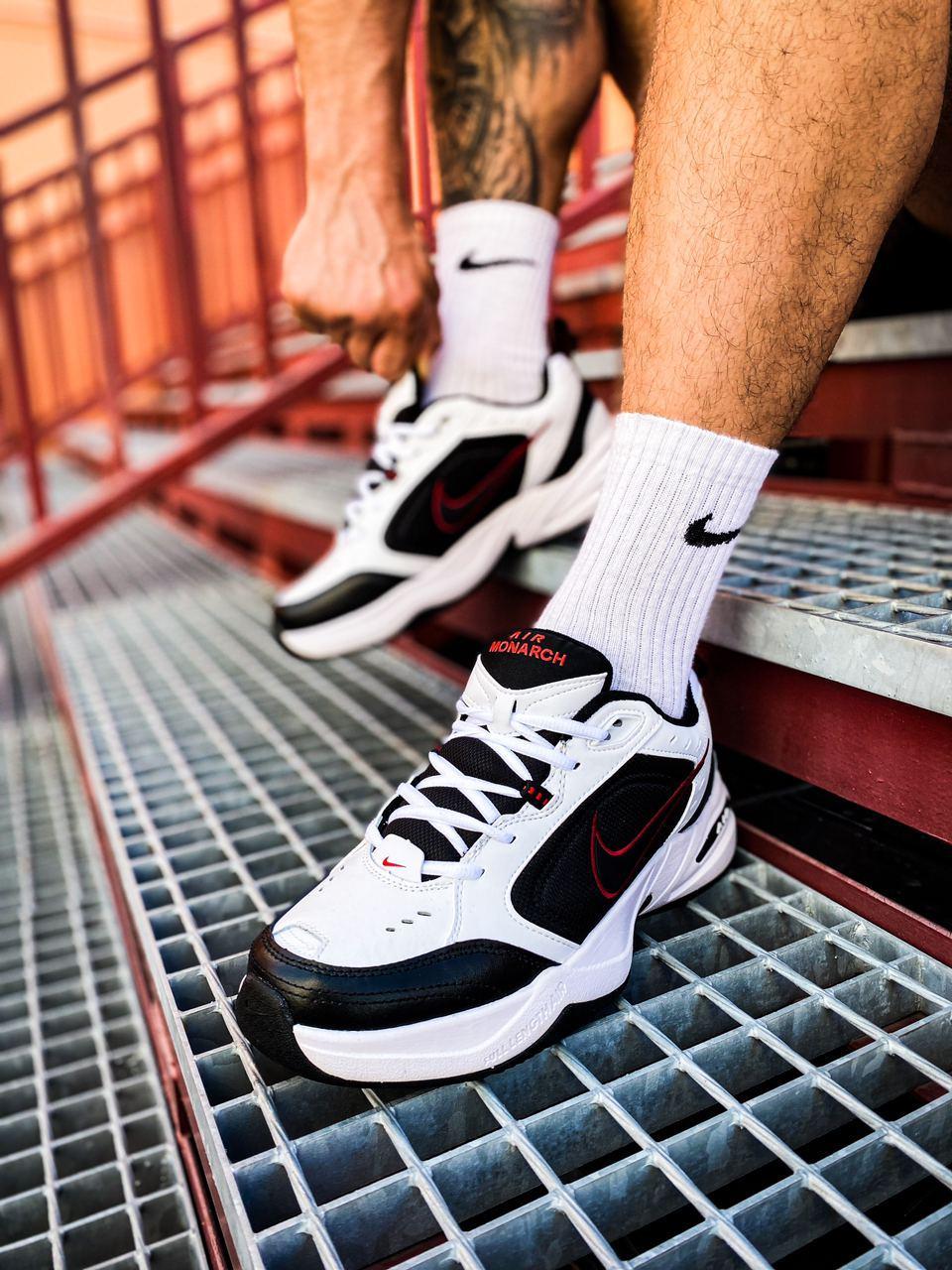 Nike Air Monarch IV "Black/White