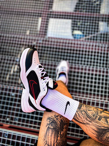 Flo nike top air monarch