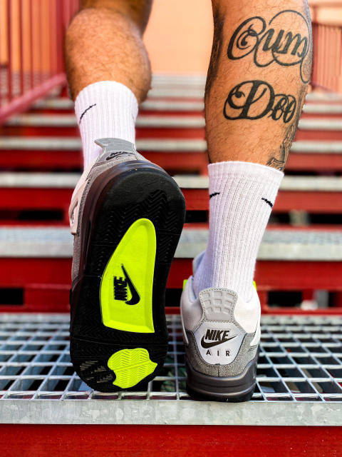 Nike Air Jordan 4 Retro SE 