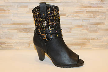 Чоботи літні жіночі чорні на підборах Б745