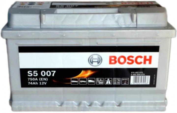 Акумулятор автомобільний BOSCH S5 74 Ah (R+) (750А)