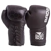 Боксерские перчатки кожа на шнуровке BAD BOY черный, коричневый 10, 12 унц