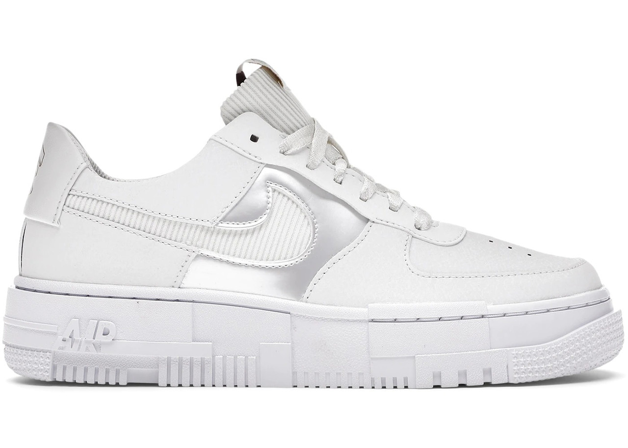 Кросівки Nike Air Force 1 Low Pixel Summit White