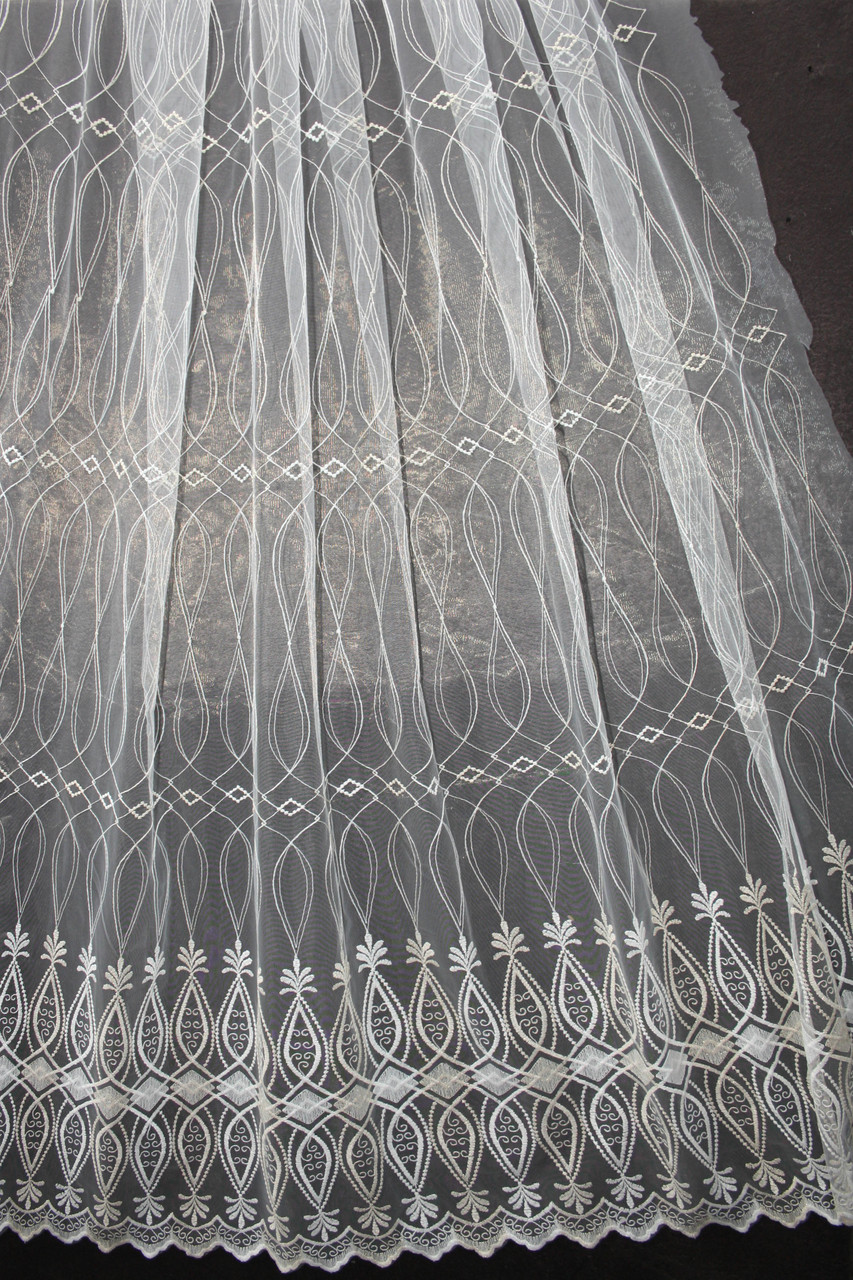 Фатинова тюль із вишивкою Нескінченність Біла із золотом