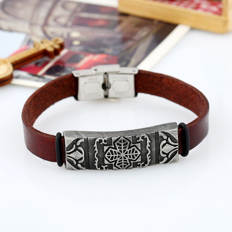 Шкіряний чоловічий браслет «Wolf» з металевою вставкою (коричневий)