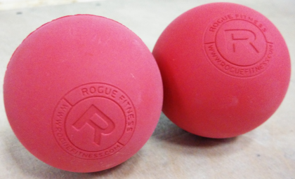 Масажний м'яч lacrosse ball американського бренду Rogue