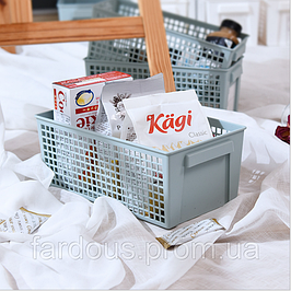 Пластикові кошики, контейнери