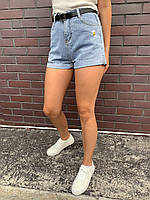 Шорти джинсові прикрашені нашивкою ромашка