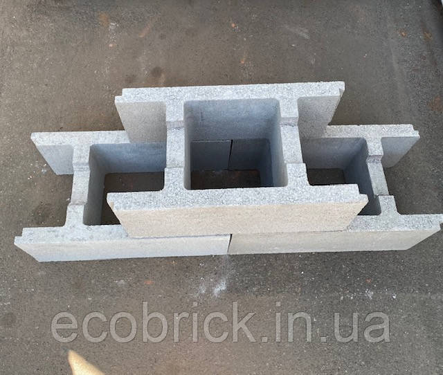 Блок бетонний опалубний 190х290х500