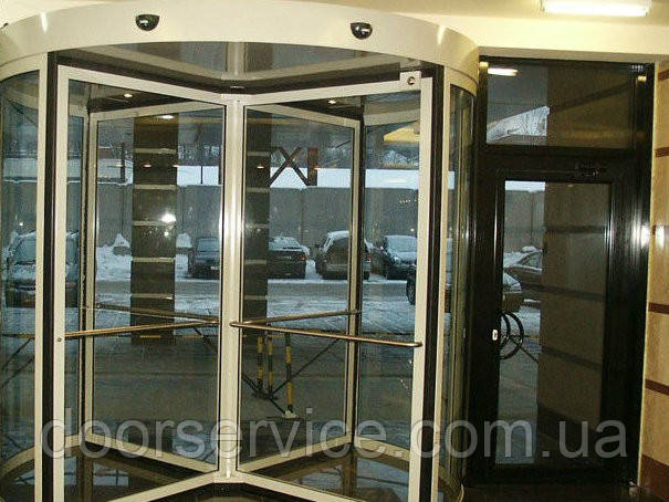 Автоматичні револьверні двері Kaba Talos на три стулки, d = 2400 мм, фото 1