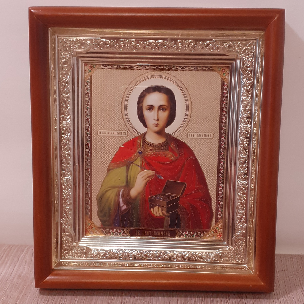 Ікона Пантелеймон святий Великочільник і цілитель, лік 10х12 см, у світлому прямому дерев'яному кіоті, фото 1