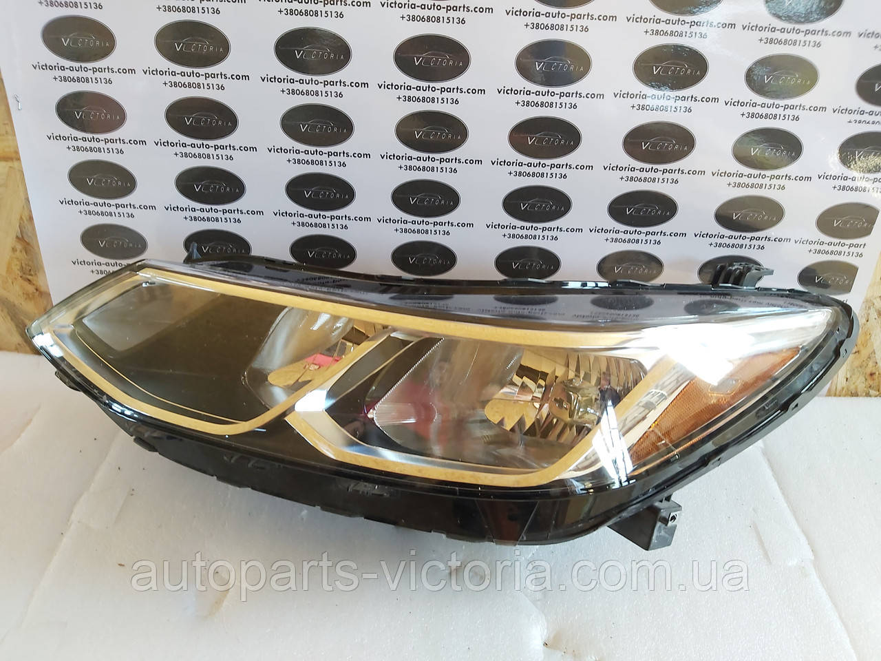 Фара ліва Chevrolet Cruze Halogen США БУ