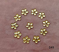 Стразы пришивные акриловые светло- желтые, цветок 11х11 мм